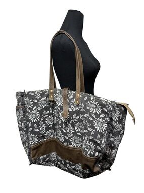 Myra Anemone Weekender Bag Duffle Floral Print Travel Vacation Boho Cottagecore